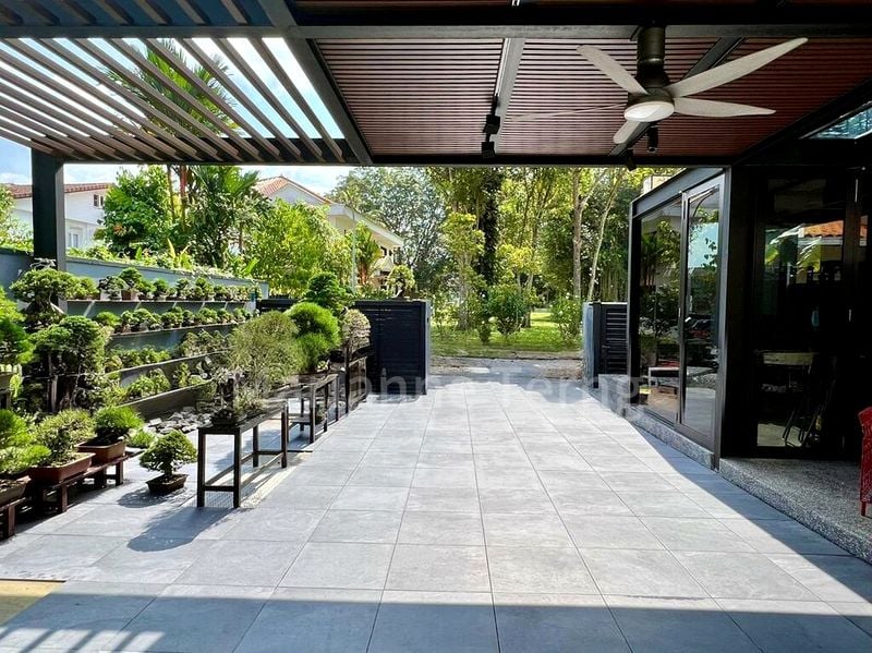 FOREST HILLS CONDOMINIUM 11