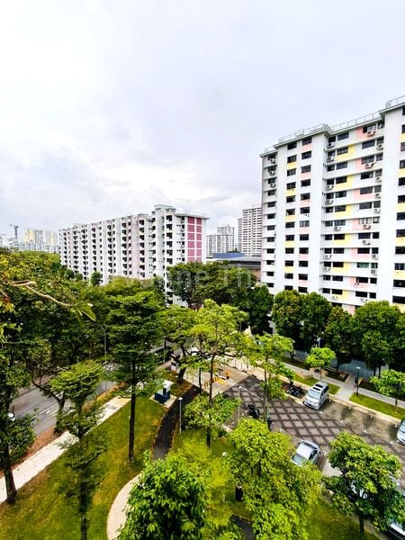 LOR 8 TOA PAYOH 13