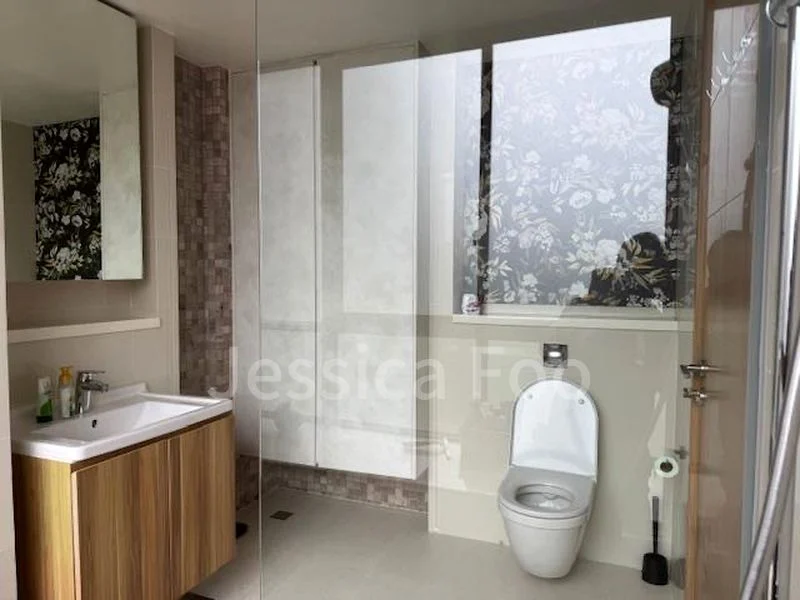 WATERFORD RESIDENCE 5