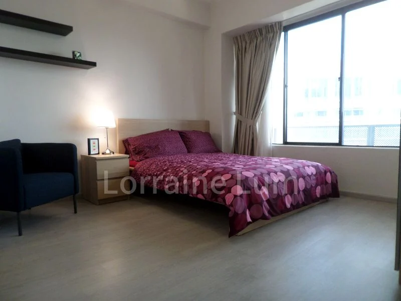 INTERNATIONAL PLAZA 5