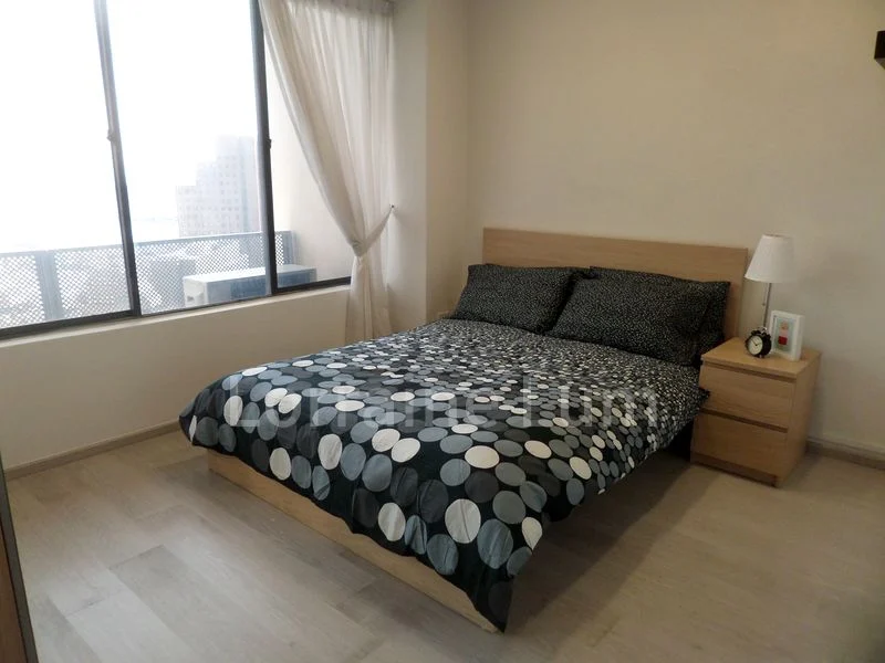 INTERNATIONAL PLAZA 10