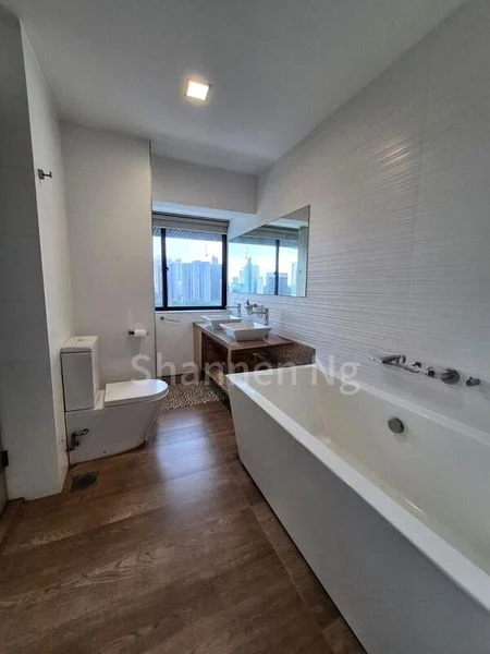 TOWNHOUSE APARTMENTS 6