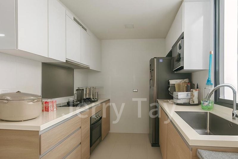 BOATHOUSE RESIDENCES 6