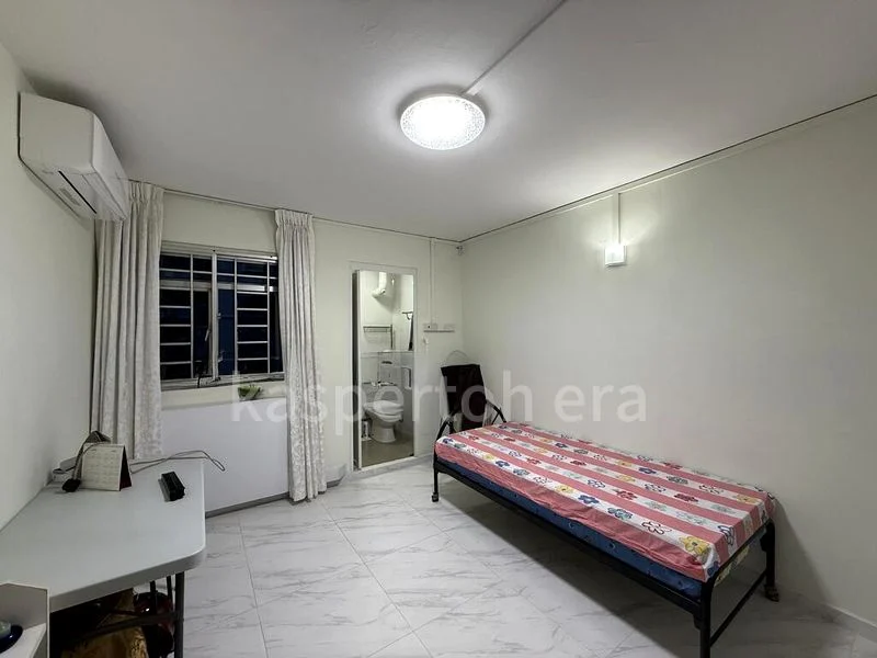 BT BATOK WEST AVE 2 4