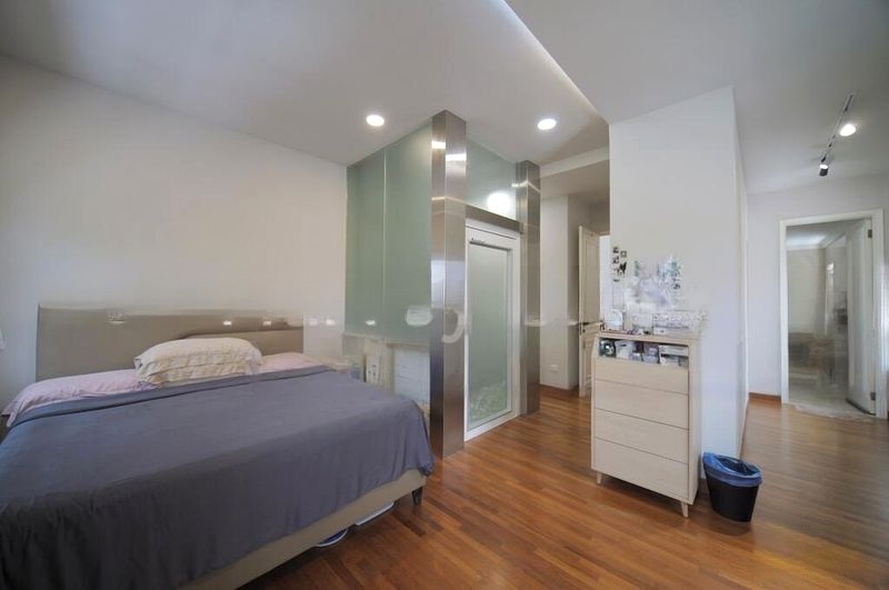 HOLLAND GROVE 3