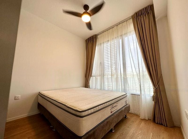 AVENUE SOUTH RESIDENCE 10