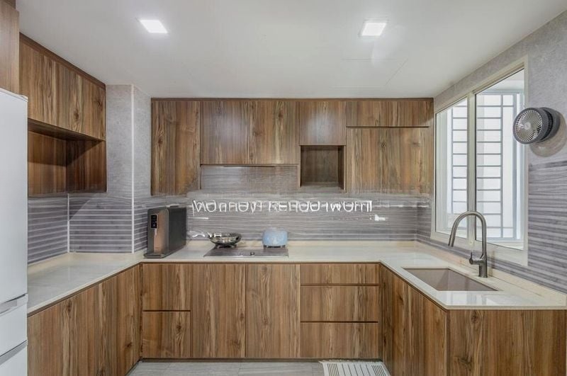RIVERVALE CREST 5