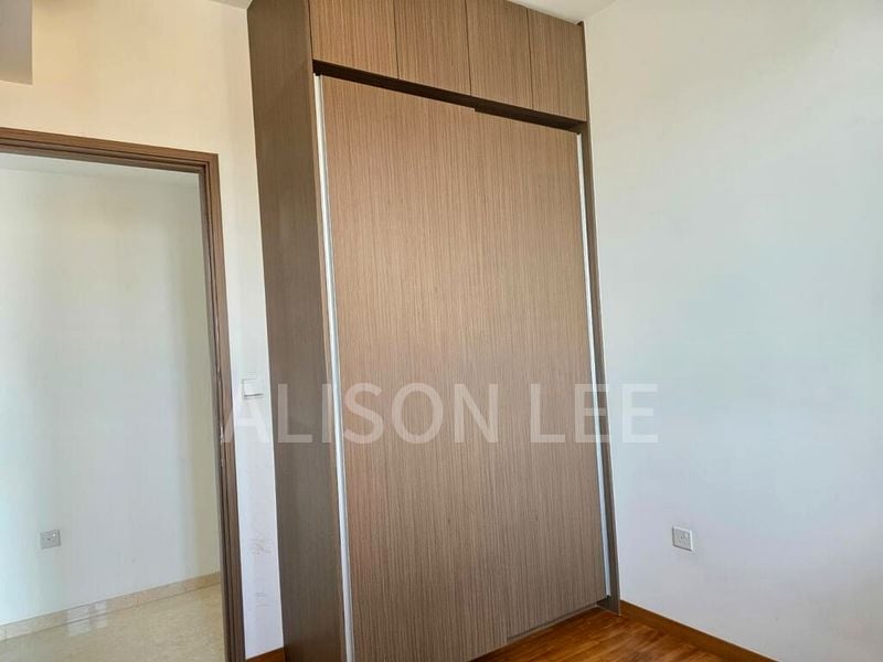 SEASIDE RESIDENCES 4