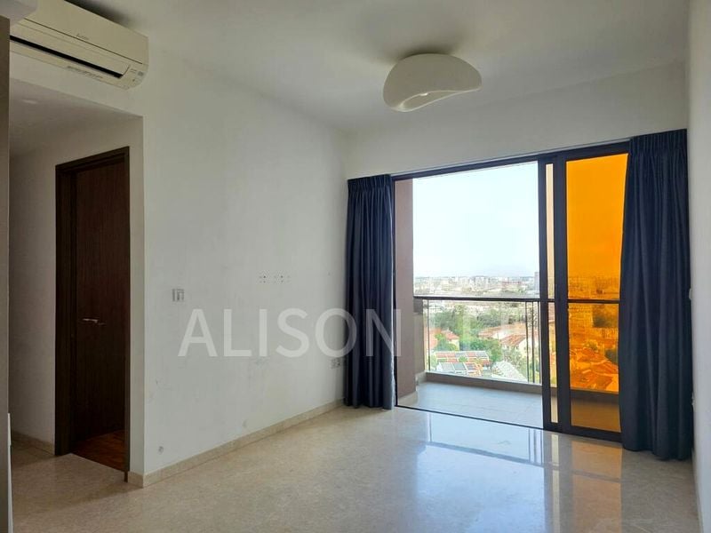 SEASIDE RESIDENCES 8