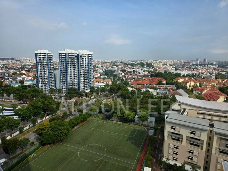 SEASIDE RESIDENCES 11