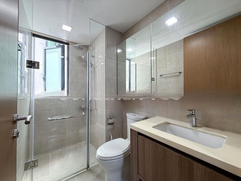 KINGSFORD WATERBAY 4