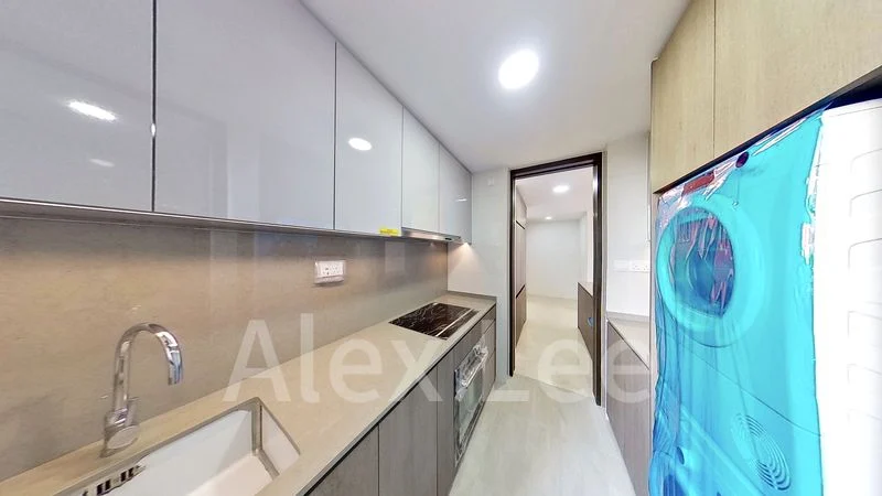 AVENUE SOUTH RESIDENCE 7