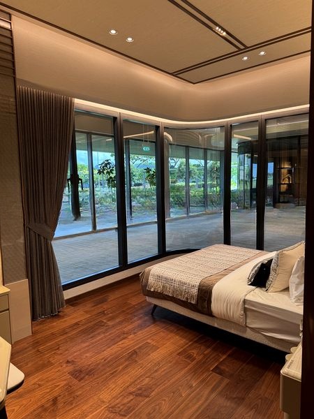 ONE MARINA GARDENS 15