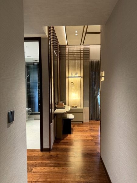 ONE MARINA GARDENS 10