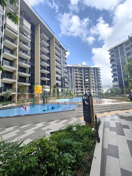 SENGKANG GRAND RESIDENCES 8
