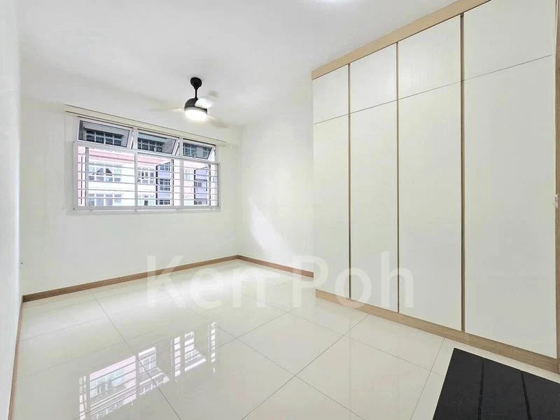 BT BATOK WEST AVE 6 4