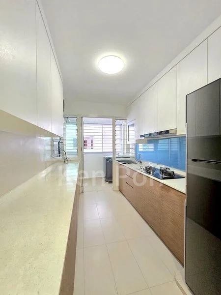 BT BATOK WEST AVE 6 12