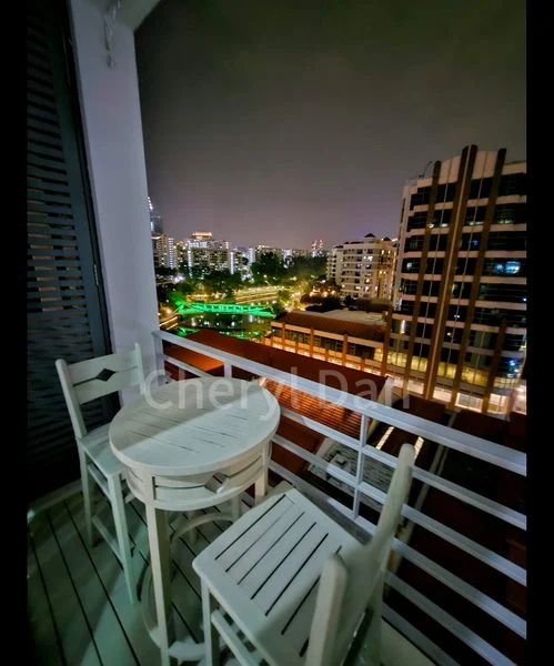 THE PIER AT ROBERTSON 12