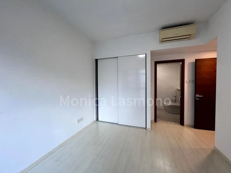 CITY SQUARE RESIDENCES 5