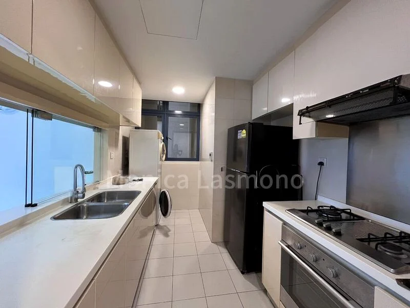 CITY SQUARE RESIDENCES 7