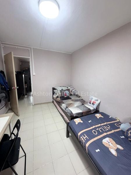 BEDOK RESERVOIR RD 7