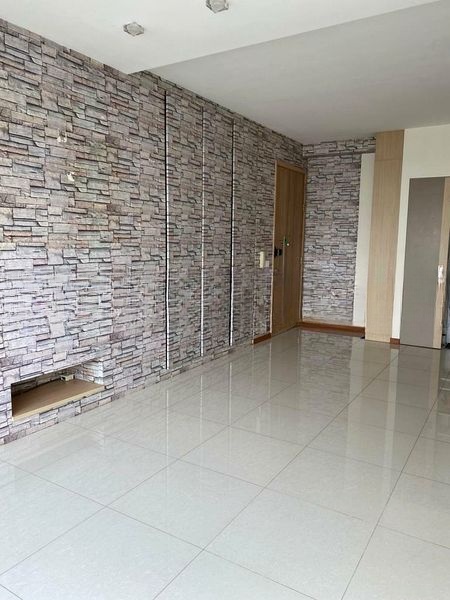 ANG MO KIO AVE 10 11