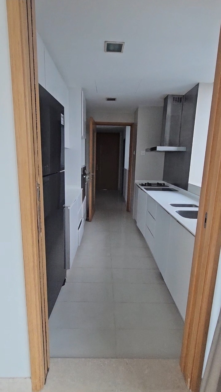 PARK INFINIA AT WEE NAM 12