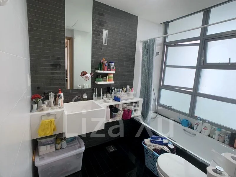 PARK INFINIA AT WEE NAM 7