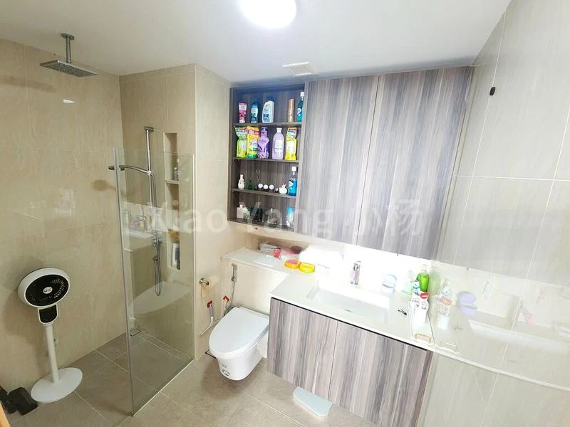 COMMONWEALTH TOWERS 5