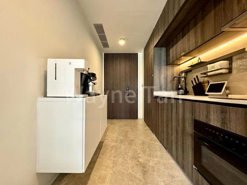 THE REEF AT KING'S DOCK 10