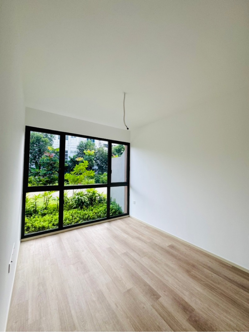 THE WATERGARDENS AT CANBERRA 11