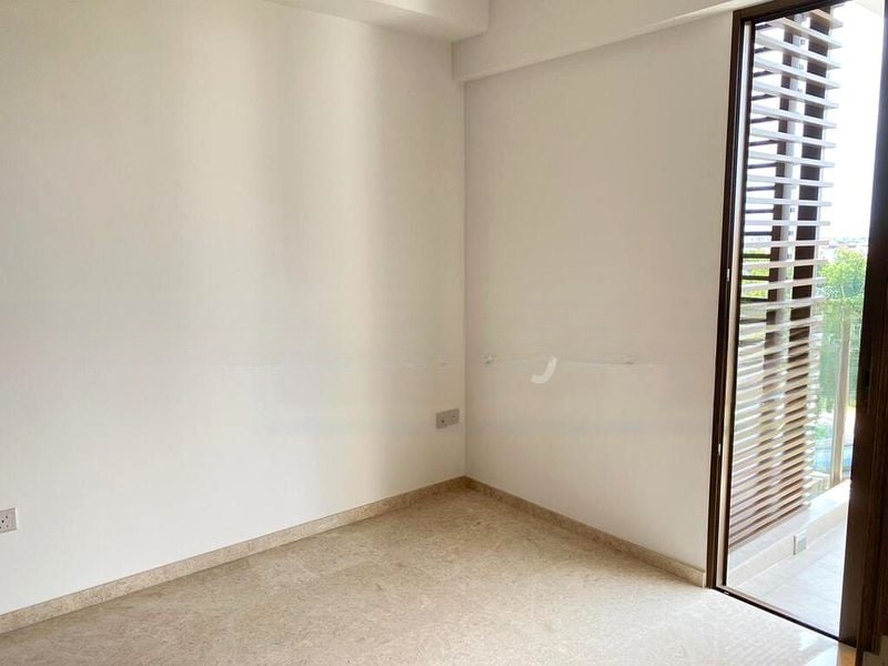 SEASIDE RESIDENCES 8