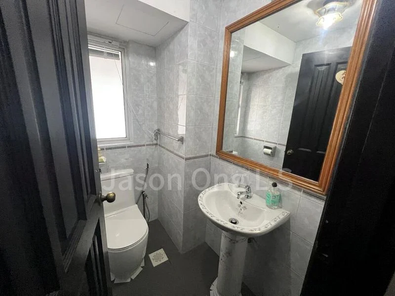 EDELWEISS PARK CONDOMINIUM 3