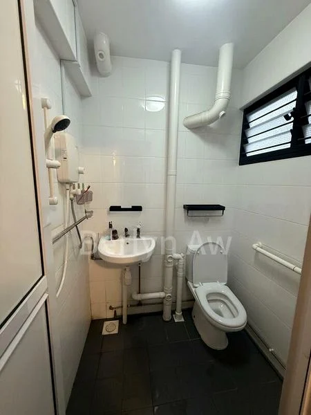 BEDOK RESERVOIR RD 4