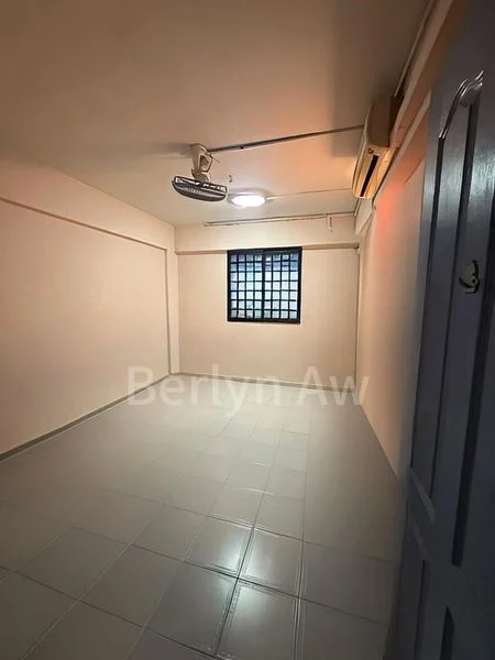 BEDOK RESERVOIR RD 8