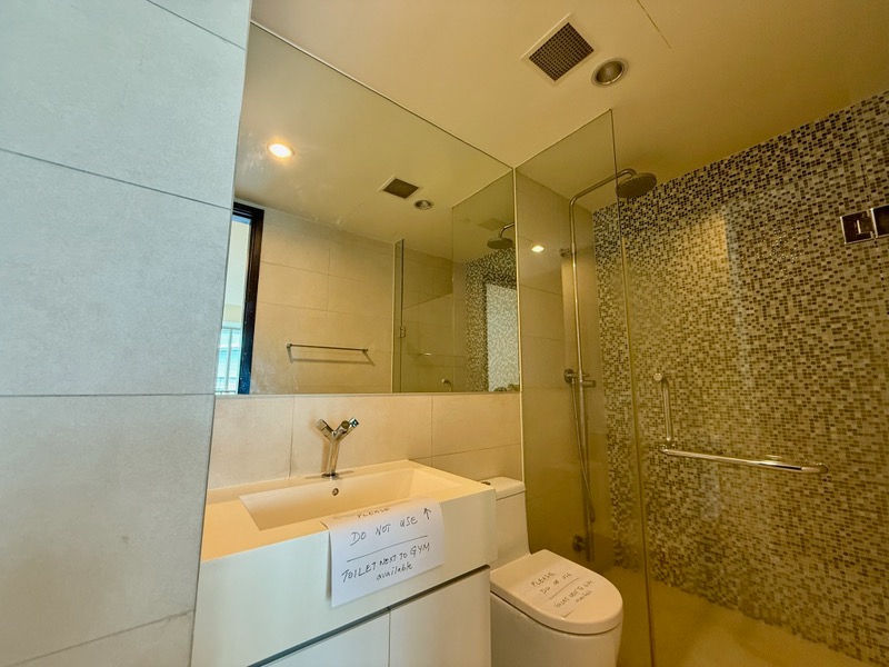 THE ROCHESTER RESIDENCES 26