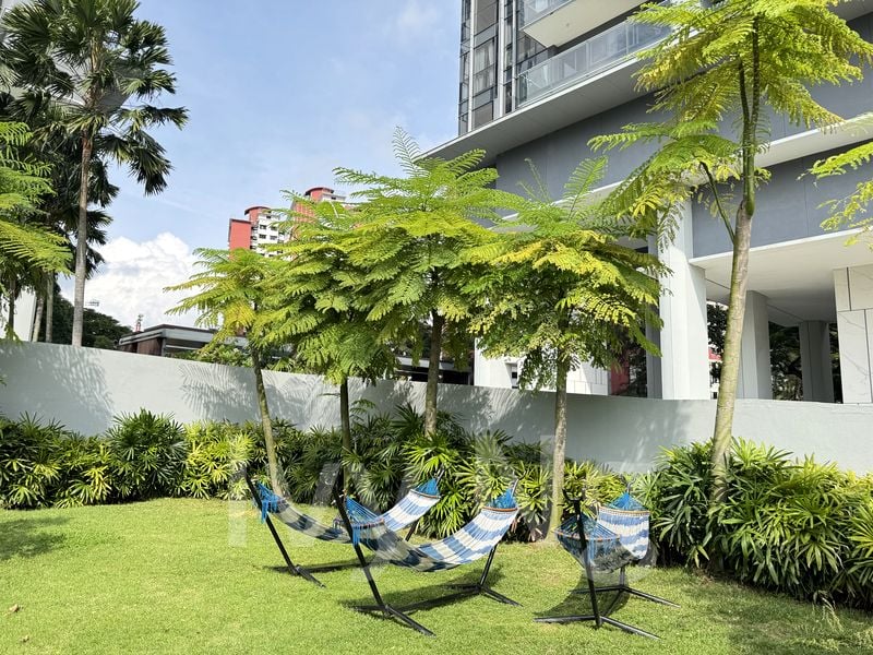 STIRLING RESIDENCES 8