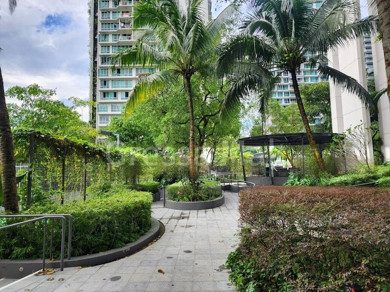 FORESQUE RESIDENCES 3