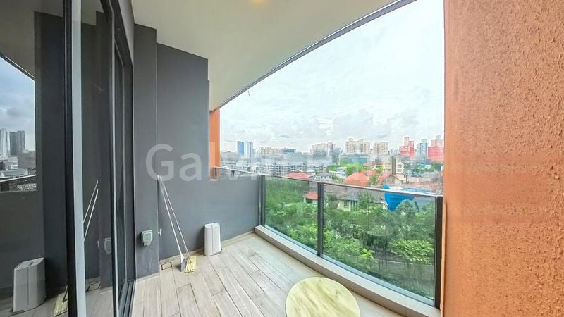 STIRLING RESIDENCES 7