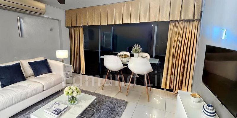 BEDOK RESERVOIR CRES 7