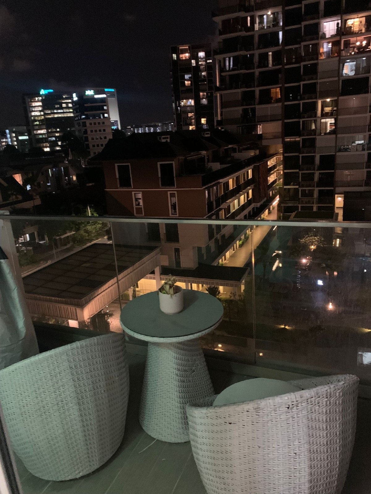 SENNETT RESIDENCE 12