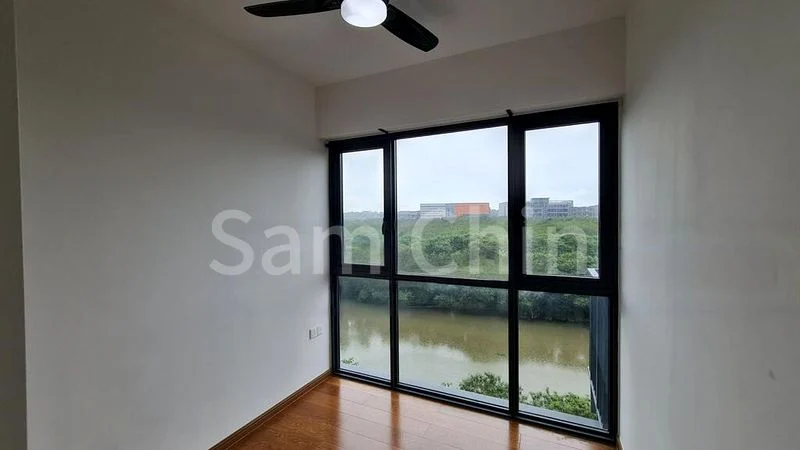 KINGSFORD WATERBAY 8