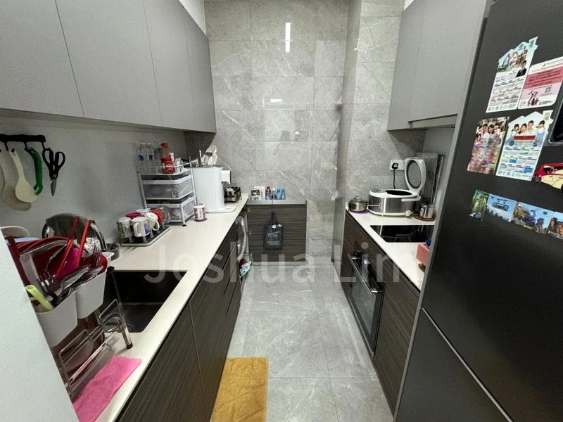 STIRLING RESIDENCES 6