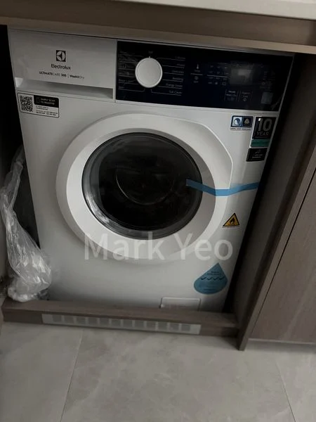 THE WATERGARDENS AT CANBERRA 11