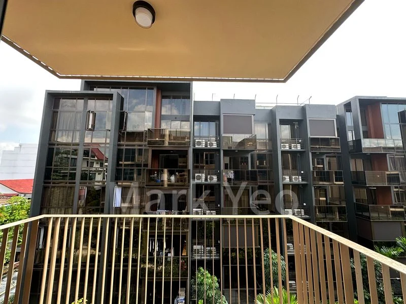 THE WATERGARDENS AT CANBERRA 13