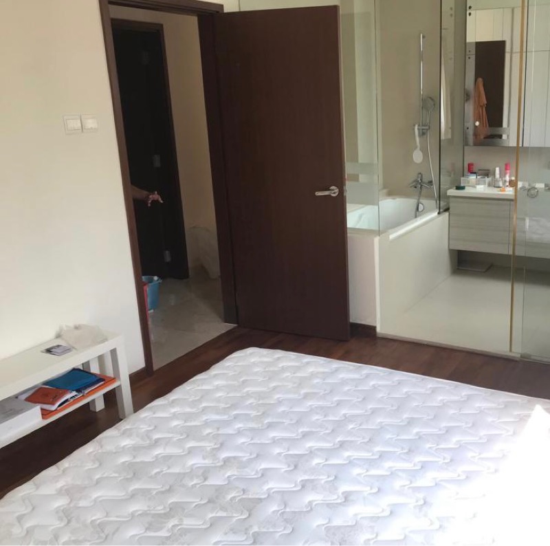 1 KING ALBERT PARK 2