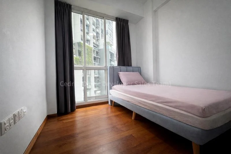 THE LINE @ TANJONG RHU 10