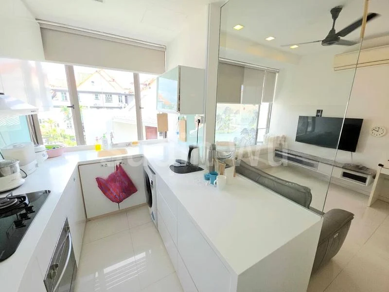 MINT RESIDENCES @ JANSEN 6