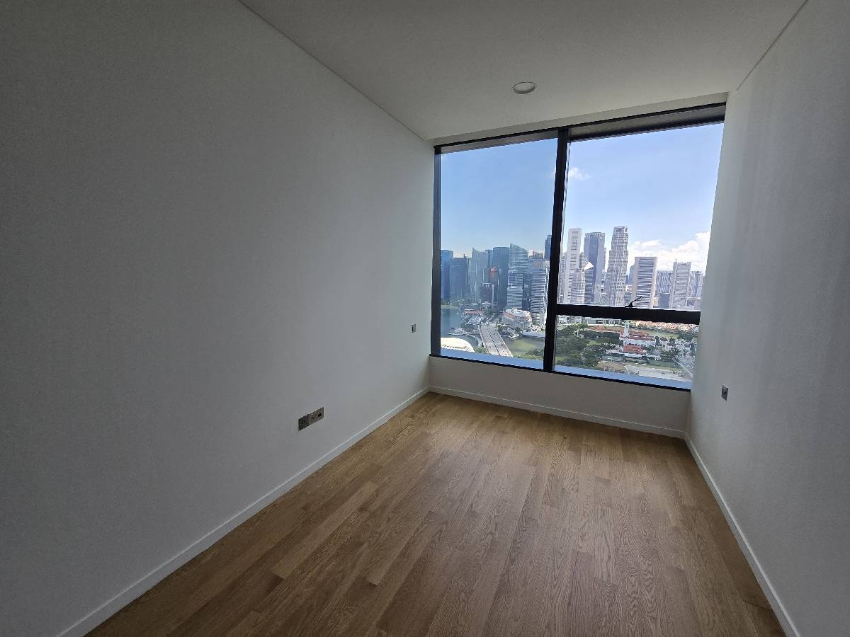 SOUTH BEACH RESIDENCES 14