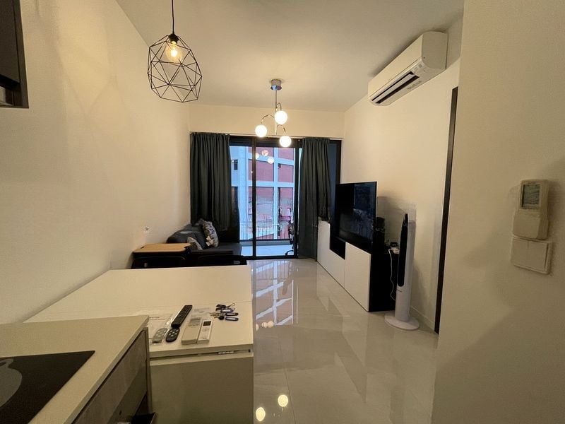 RIVERFRONT RESIDENCES 2